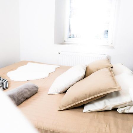 Budapest City Center, Nicely Renovated Apartment With 3 Bedrooms Kültér fotó